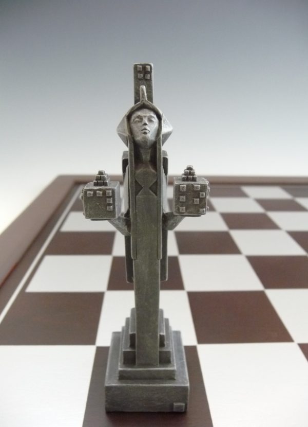 Midway Gardens Chess Set-951